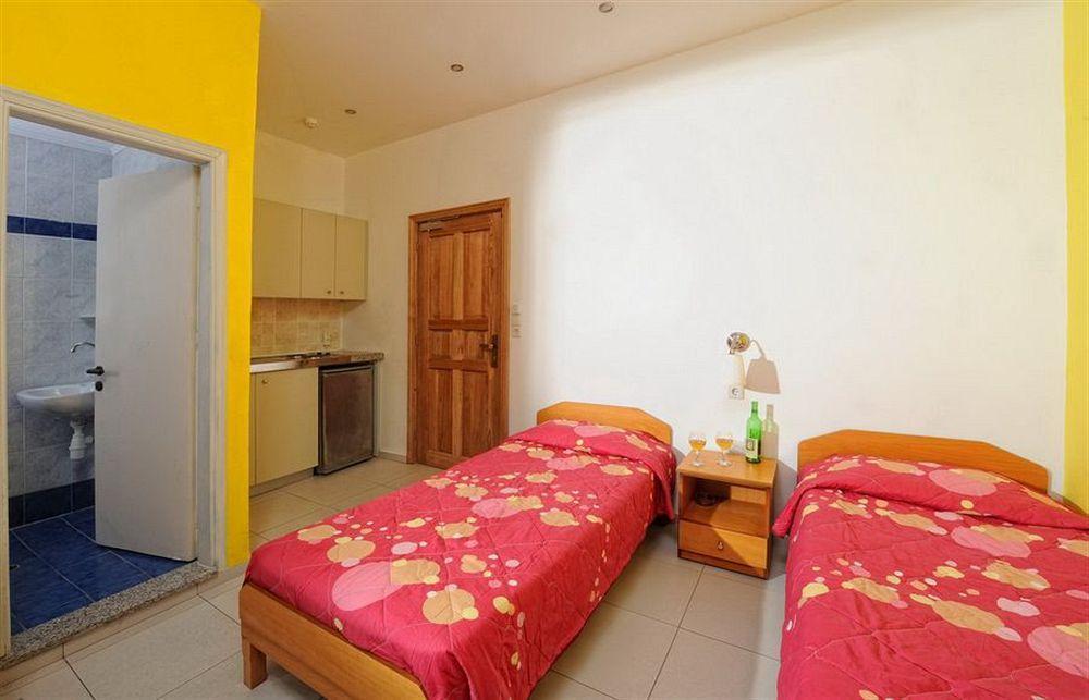 Primavera Beach Hotel Studios & Apartments Malia Exteriér fotografie